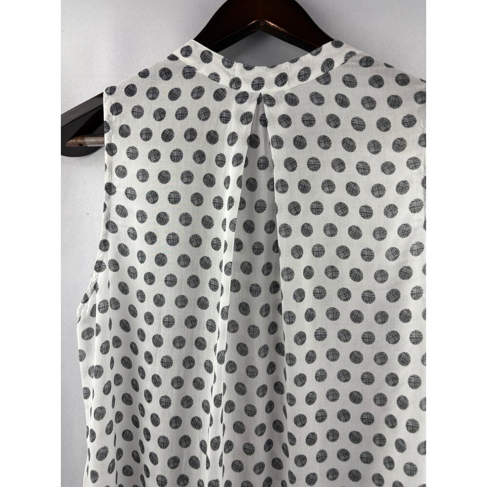 Women’s Bella Dahl Small White Sleeveless Blouse w/ Gray Polka Dots - Picture 4 of 6